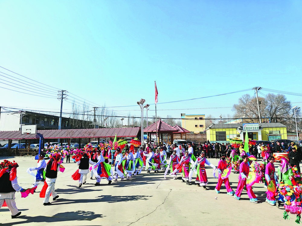 年味兒順著鑼鼓聲飄出來(lái)
