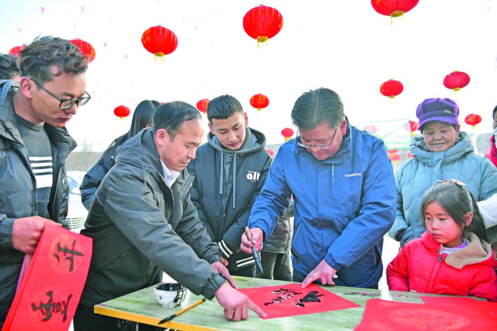 【新春走基層】民和：集中安置點迎新年