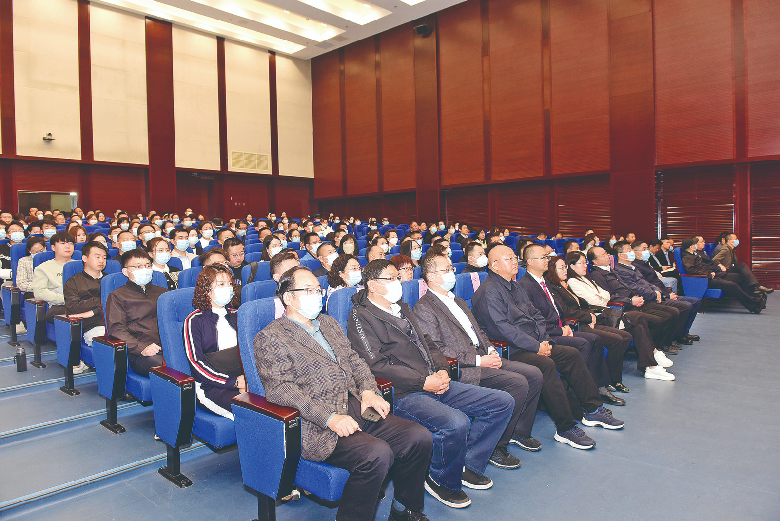 青海：以現(xiàn)代化審判管理助力實現(xiàn)更高水平的公正與效率