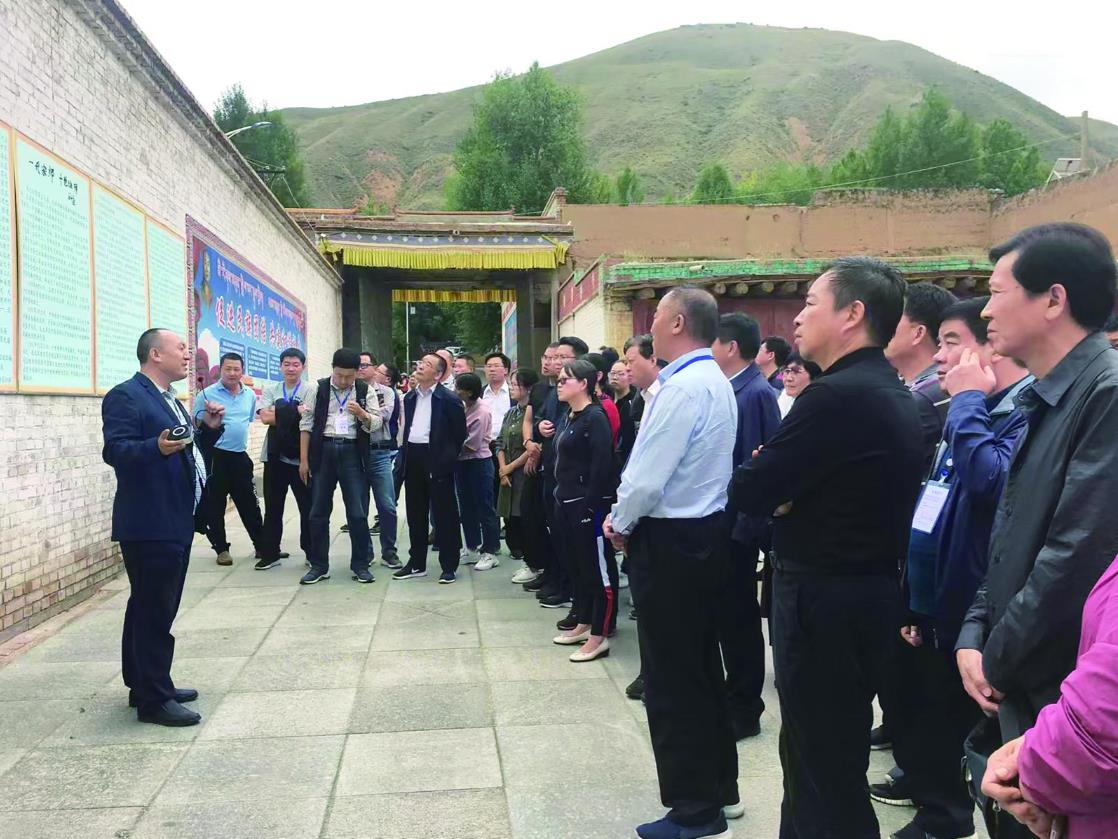 【鑄牢共同體 中華一家親】用心講好每一堂課——青海民族團(tuán)結(jié)進(jìn)步典型事跡系列報(bào)道之十四