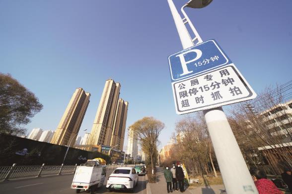 西寧交警推出多項(xiàng)措施便民出行