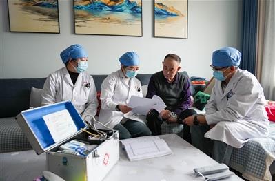 家中不可或缺的“健康守護(hù)者”——西寧家庭醫(yī)生簽約服務(wù)走在全國前列系列報(bào)道之五