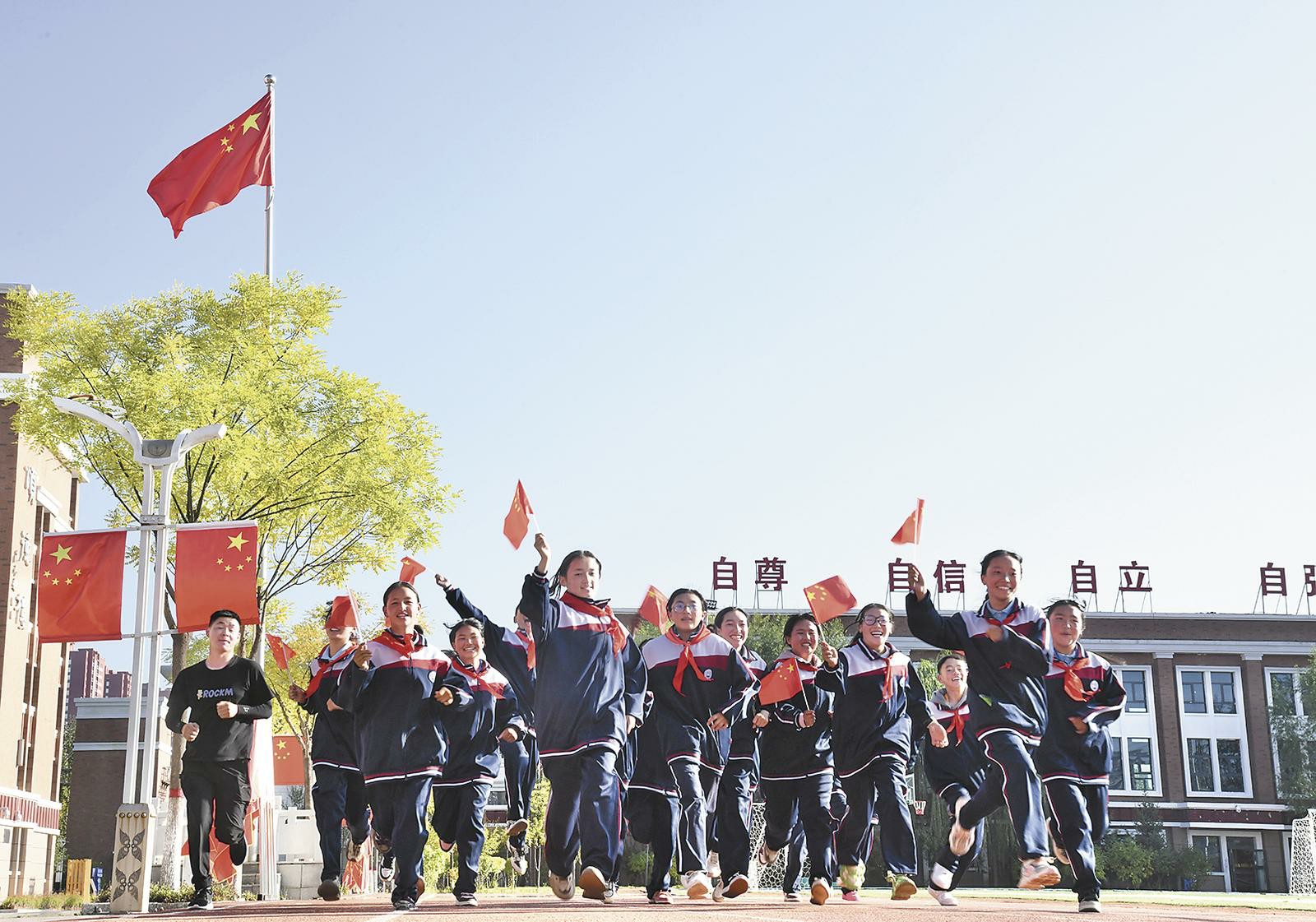 【兩會特刊·今日關(guān)注】從“心”出發(fā) 為民情懷暖萬家
