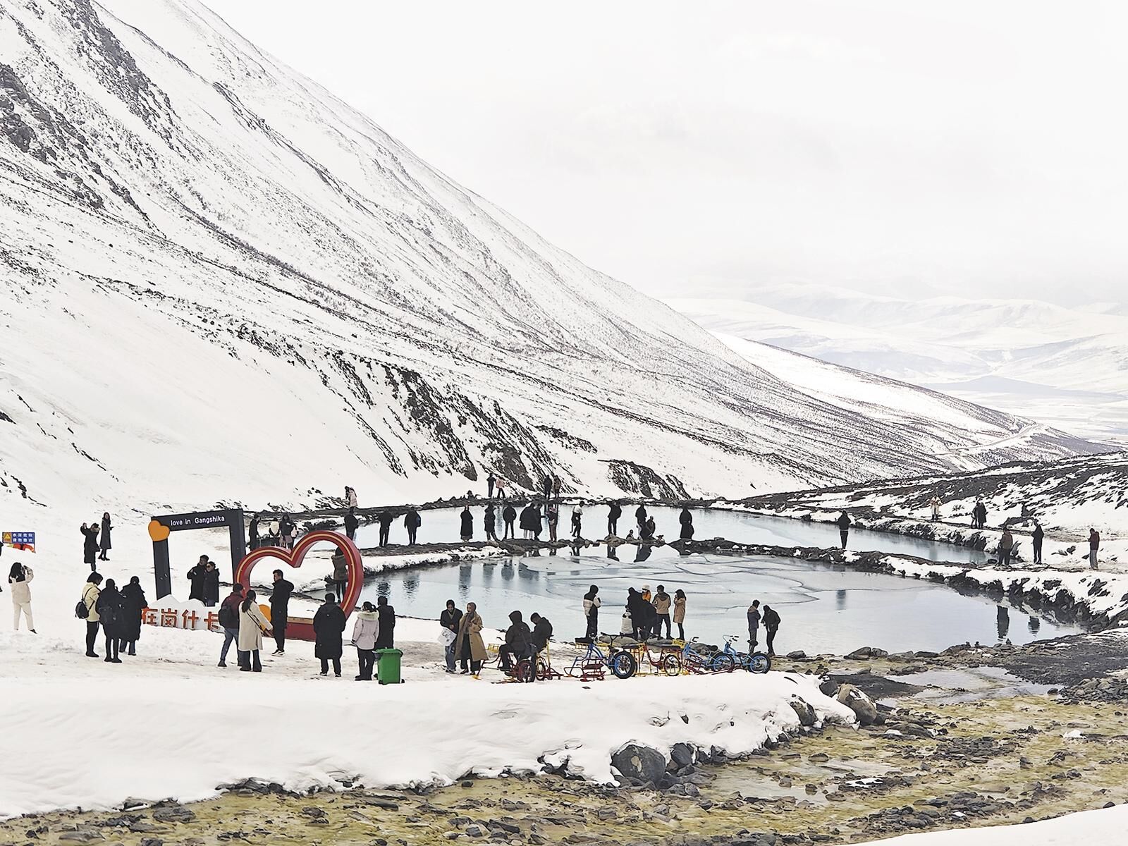 金色門(mén)源游 從崗什卡開(kāi)始——2025崗什卡滑雪登山暨青海驄（浩門(mén)馬）賽馬春季挑戰(zhàn)賽主題活動(dòng)側(cè)記
