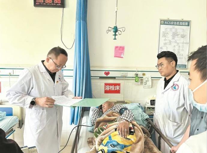 【山海同心 筑夢青�！俊凹词够氐浇K，心也牽掛著這里”——援青故事（11）