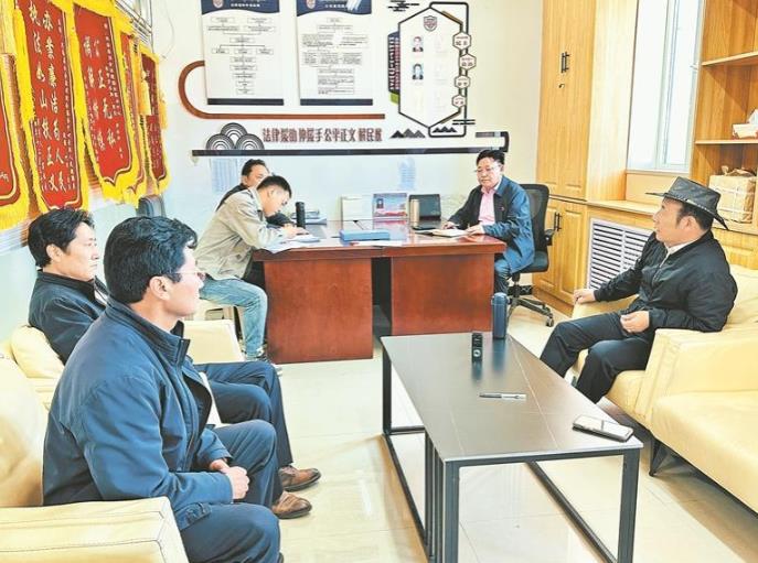 “有矛盾，找達(dá)保準(zhǔn)沒(méi)錯(cuò)！”——記海南州興海縣社會(huì)治安綜合治理中心專(zhuān)職調(diào)解員達(dá)保